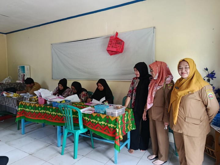 Senin, 19 Januari 2026, Kelurahan Karang Anyar menghadiri dan Monitoring, kegiatan Posyandu Wijaya Kesuma  di RT.009, Jalan Cendana Gang 11