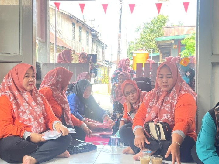 Senin, 19 Januari 2026, Kelurahan Karang Anyar dan PKK menghadiri pembinaan Dasawisma di RT 17,22,23,24,25 di Posyandu cempaka kuning RT 17, Jalan Meranti Gang 1 .