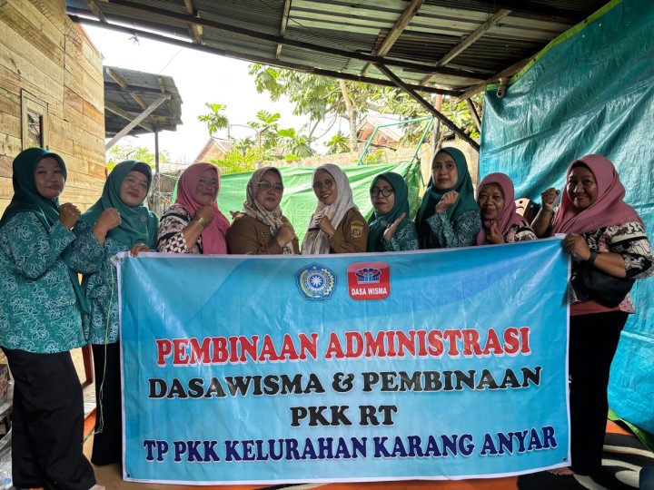 Selasa, 20 Januari 2026, Kelurahan Karang Anyar dan PKK menghadiri pembinaan Dasawisma di RT 08,09,10,11,12 & RT 36