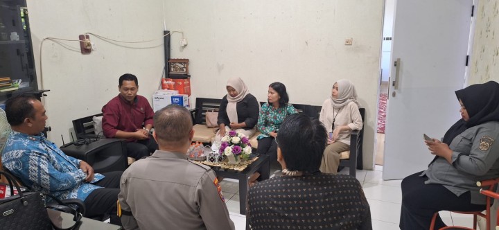 Kamis, 5 Februari 2025 Koordinasi Pembentukan Unit Intervensi Berbasis Masyarakat (IMB) bersama BNN prov Terkait perekrutan Agen Pemulihan (AP) bertempat di Kantor Kelurahan Karang Anyar.