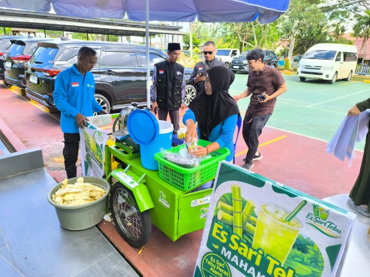 Jumat, 06 Februari 2026, Kelurahan Karang Anyar Menghadiri acara Penyerahan Program CSR Pemberdayaan UMKM Ring 1 PLN Indonesia Power UBP Mahakam dan UP Samarinda di Jalan Ulin No.1 Samarinda