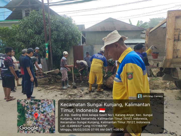Minggu, 08 Februari 2026 Kelurahan Karang Anyar melakukan monitoring kegiatan  gotong royong di RT 11 , 37 dan 38 Jalan kelapa gading