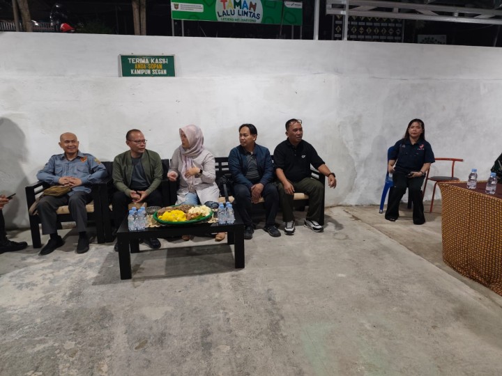 Selasa, 10 Februari 2026, Kelurahan Karang Anyar menyelenggarakan Rakor Kamtibmas se Kecamatan Sungai Kunjang di Ruang Pertemuan Kantor Kelurahan Karang Anyar.