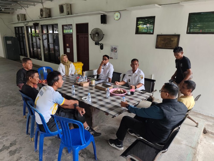 Rabu, 11 Februari 2026, Koordinasi Panitia penyelenggara pemilihan ketua RT.037 bersama Kelurahan Karang Anyar