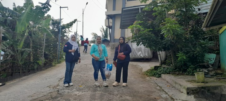 Minggu, 15 Februari 2026, Kelurahan Karang Anyar mendampingi dan mengawasi jalannya kegiatan gotong royong di wilayah RT.003, 005, 006, 008, 009, 010, 012, 036
