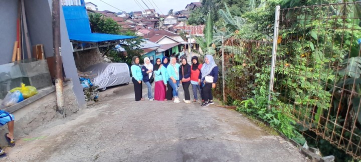 Minggu, 15 Februari 2026, Kelurahan Karang Anyar mendampingi dan mengawasi jalannya kegiatan gotong royong di wilayah RT.003, 005, 006, 008, 009, 010, 012, 036