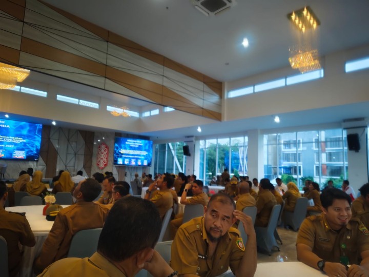 Selasa, 25 Februari 2026, Kelurahan Karang Anyar menghadiri Acara Konsultasi Publik RKPD Kota Samarinda Tahun 2027 di Kantor Bapperida Kota Samarinda