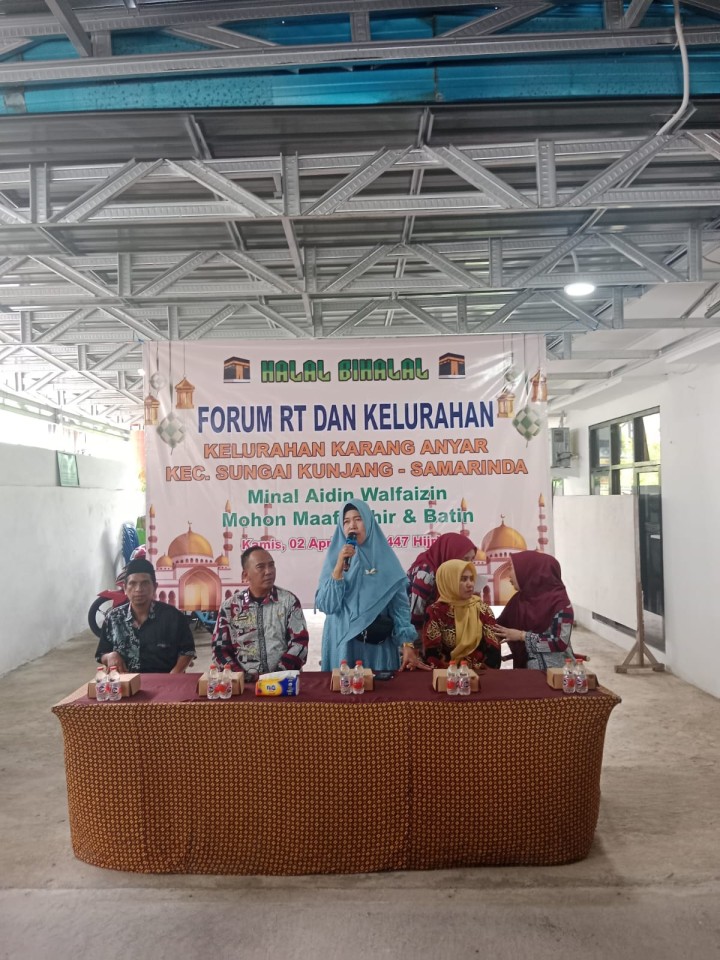 Kamis, 02 April 2026, Halal Bihalal Kelurahan Karang Anyar bersama Forum RT se Karang Anyar dan Camat Sungai Kunjang serta unsur-unsur Kelurahan sekaligus perpisahan purna tugas HAMDAH sebagai staf Kelurahan Karang Anyar.