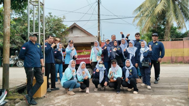 Sabtu, 11 April 2026, Kelurahan Karang Anyar mengikuti kegiatan kerja bakti se Kecamatan Sungai Kunjang di Jalan KH.Mas Mansyur, Samarinda