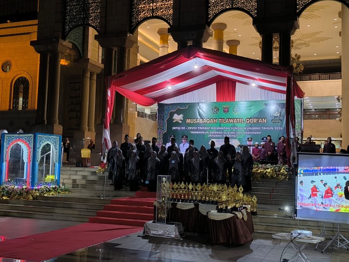Sabtu, 11 April 2026, Kelurahan Karang Anyar menghadiri kegiatan Pembukaan MTQ ke 28 Kecamatan Sungai Kunjang di Islamic Center Samarinda