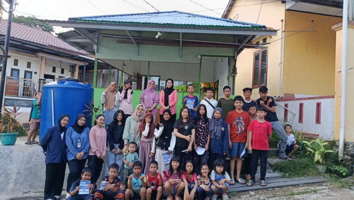Sabtu, 18 April 2026, Kelurahan Karang Anyar melakukan kunjungan dan Monitoring kegiatan posyandu remaja Kelapa Gading Bersatu RT 38