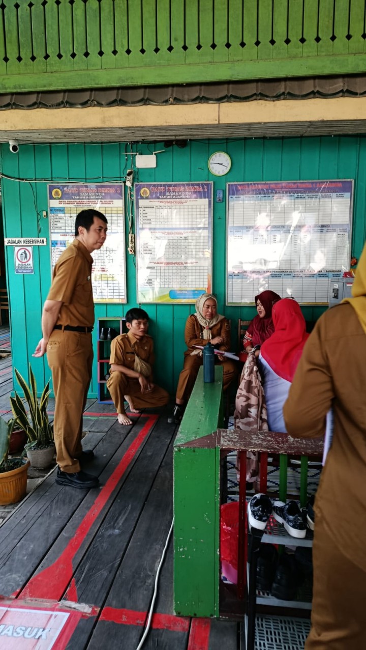 Senin, 20 April 2026 – Kelurahan Karang Anyar mendampingi Kecamatan Sungai Kunjang bersama Puskesmas Wonorejo melaksanakan kegiatan pembinaan Usaha Kesehatan Sekolah (UKS) di TK Tunas Rimba 1 Samarinda.