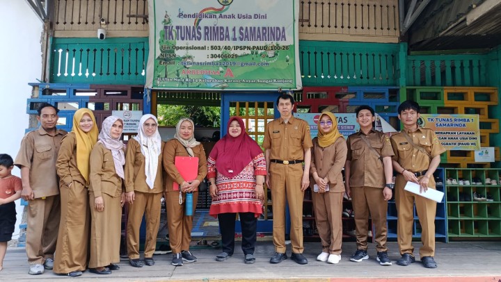 Senin, 20 April 2026 – Kelurahan Karang Anyar mendampingi Kecamatan Sungai Kunjang bersama Puskesmas Wonorejo melaksanakan kegiatan pembinaan Usaha Kesehatan Sekolah (UKS) di TK Tunas Rimba 1 Samarinda.