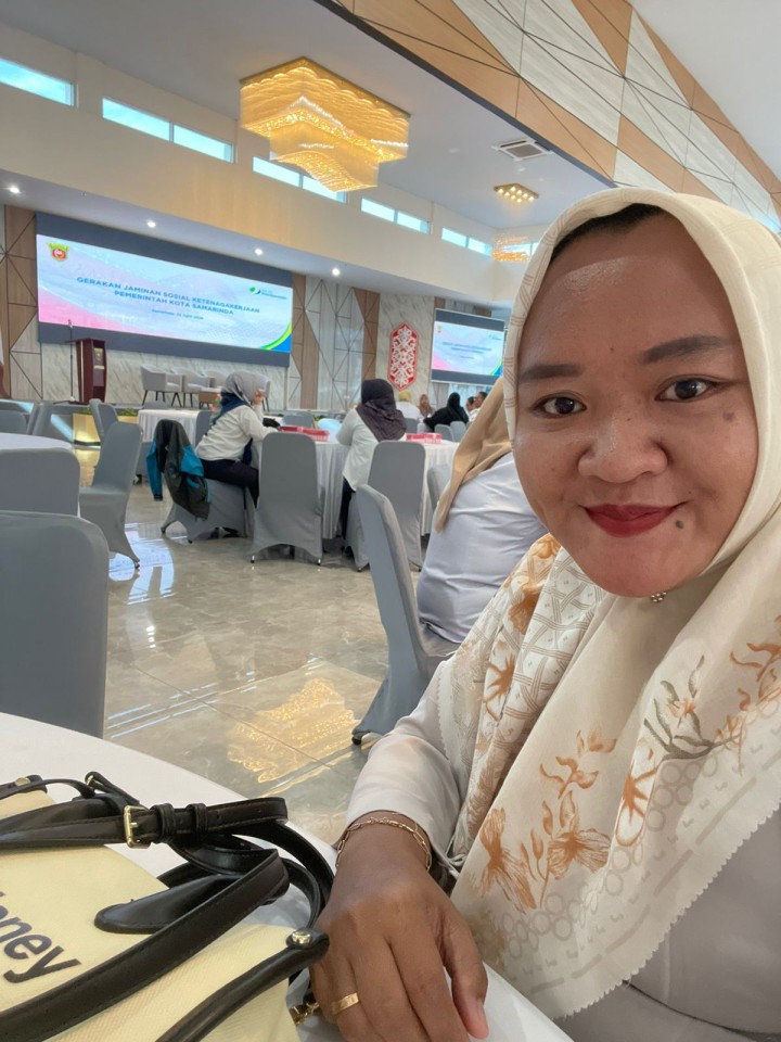 Rabu, 22 April 2026 – Kelurahan Karang Anyar menghadiri kegiatan Sosialisasi BPJS Ketenagakerjaan yang dilaksanakan di ruang Rutalla Bapperida Samarinda.