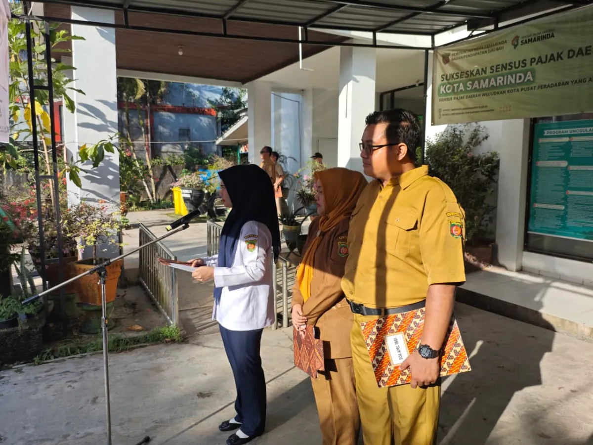 Senin, 08 Juni 2026, mengikuti kegiatan Apel Gabungan se Kecamatan Sungai Kunjang di Halaman Parkir Kantor Kecamatan Sungai Kunjang