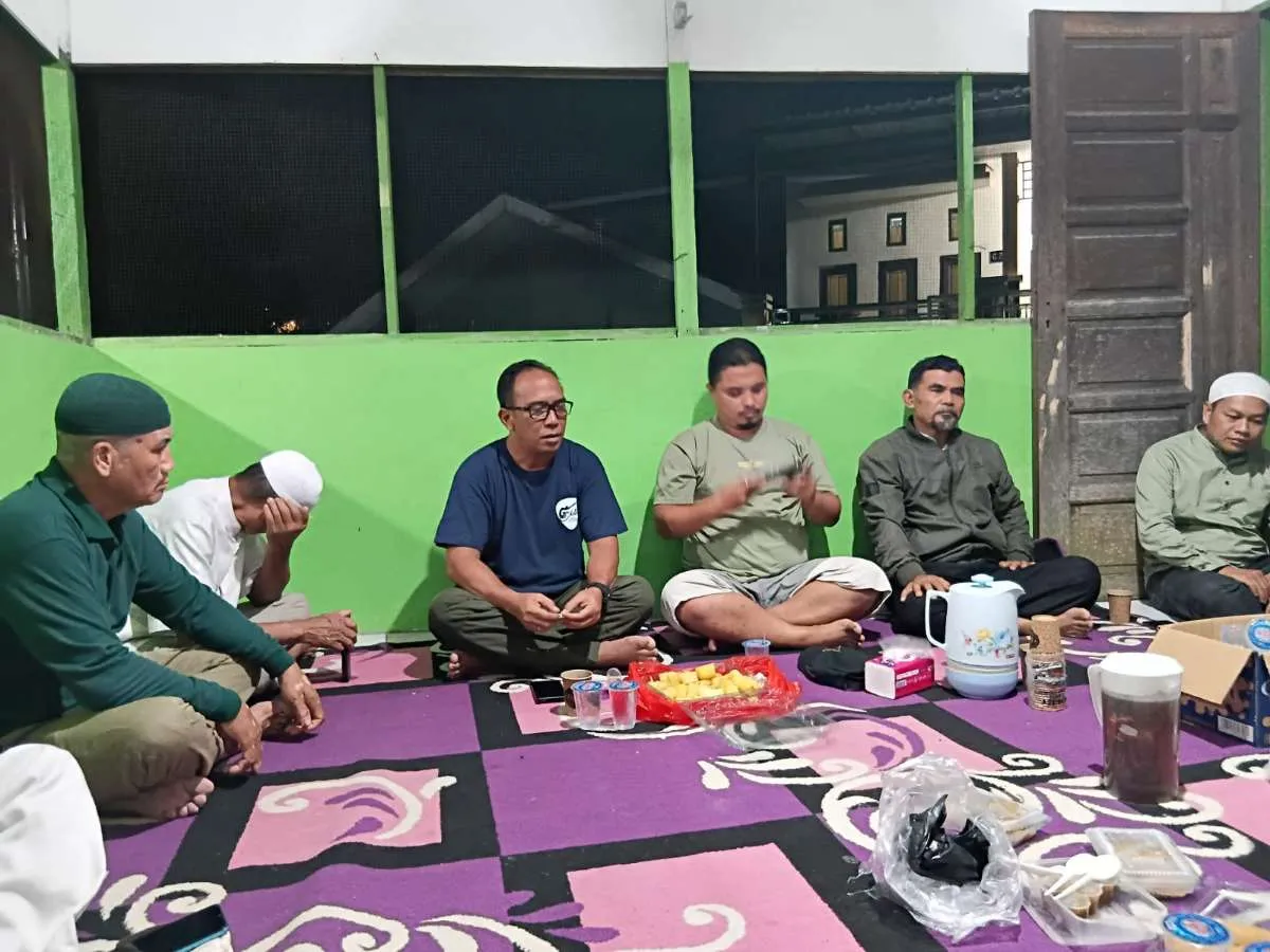 Senin, 08-06-2026 Kelurahan Karang Anyar menghadiri Acara pembentukan pengurus pokmas kelapa gading di  posyandu RT.038 Jalan Kelapa Gading.