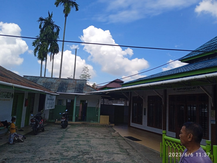 DOKUMENTASI KEGIATAN SARANA & PRASARANA PROBEBAYA T.A 2023 RT.02 JL.SLAMET RIYADI GG.KODESU KEL.KARANG ASAM ILIR