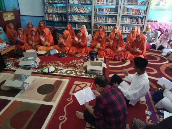 Kegiatan Memperingati Maulid Nabi Besar Muhammad SAW di Kantor Pelayanan Kelurahan Karang Asam Ulu
