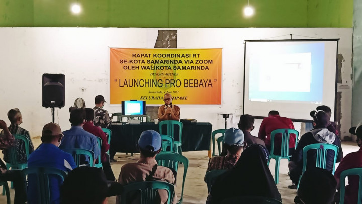 RAPAT KOORDINASI RT SE-KOTA SAMARINDA VIA ZOOM OLEH WALIKOTA SAMARINDA DENGAN AGENDA LAUNCHING PRO BEBAYA 2021