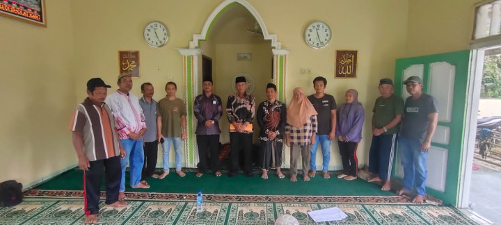 Kegiatan Ikrar Wakaf Langgar As-Syukron RT.31 Muang Dalam tanggal 1 Juli 2022