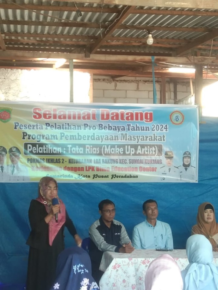 kegiatan pelatihan probebaya bidang pemberdayaan Tata Rias pokmas ikhlas 2 Tahun 2024