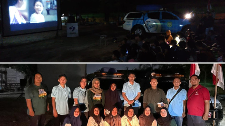 Plt. Lurah Budi Hartono dan staf menghadiri Nobar dalam rangka parade mupen BKKBN di halaman SD 005 loa buah