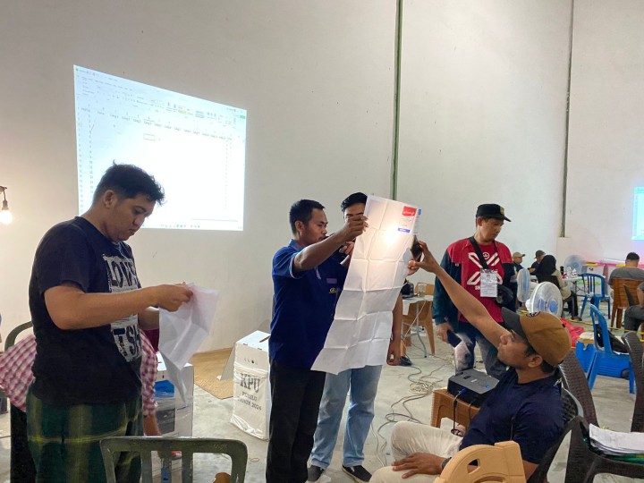 PELAKSANAAN PEMILU DI KELURAHAN LOA BUAH