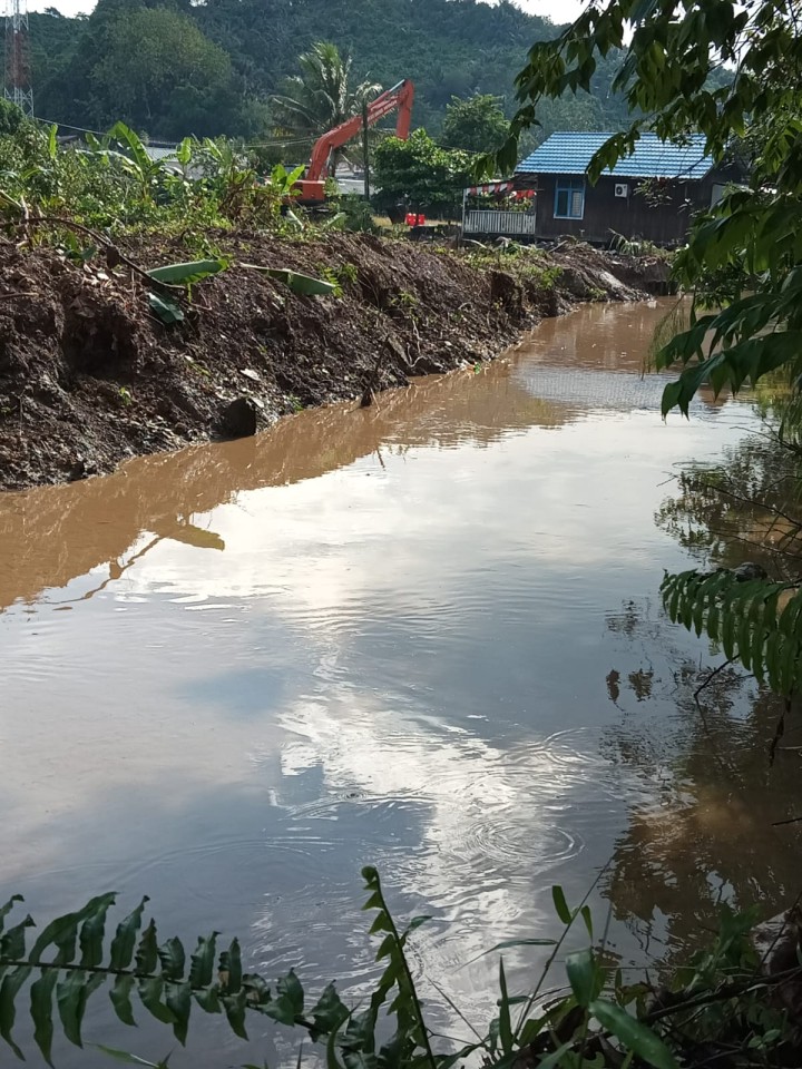NORMALISASI ANAK SUNGAI SEBAGAI ANTISIPASI PENCEGAHAN BANJIR DI KELURAHAN LOA BUAH