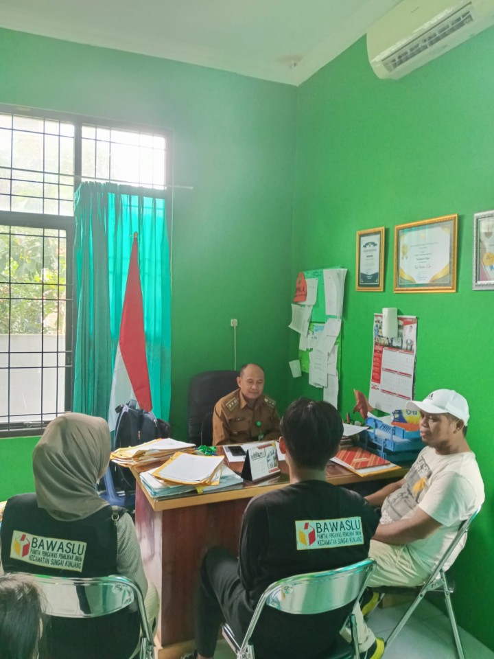 Koordinasi Pengawas Pemilu Kecamatan Sungai Kunjang dan Kelurahan Loa Buah