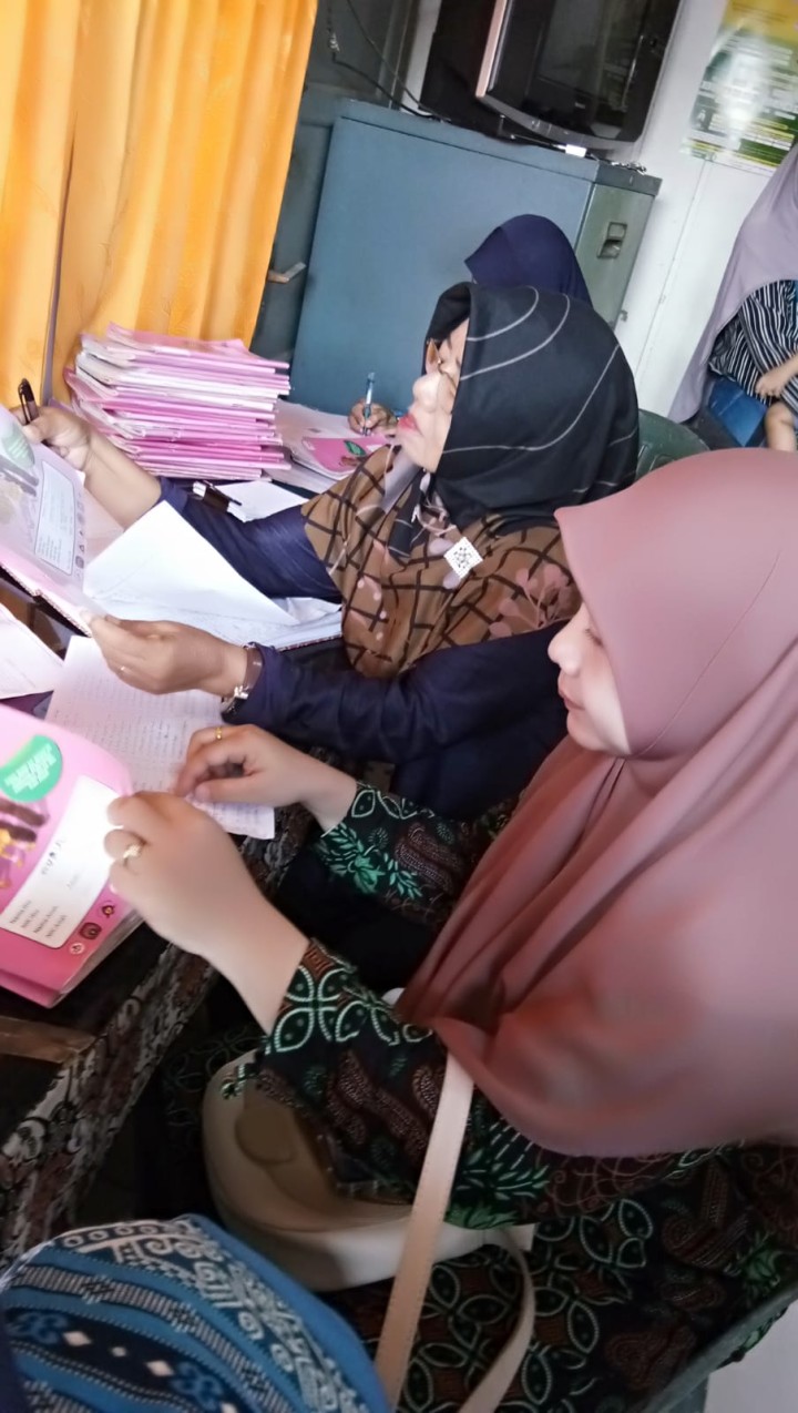 Pusban Loa Buah Lanjut Kegiatan Pekan Imunisasi Nasional (PIN) Polio