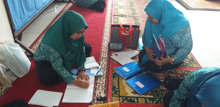 TP-PKK Kelurahan Loa Buah Ikuti SMEP Di Kecamatan Sungai Kunjang