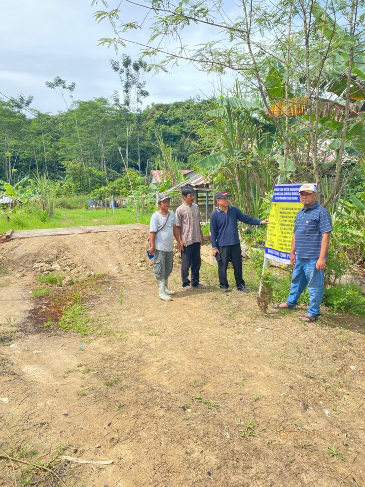 Giat Probebaya 2024 : Semenisasi Jalan dan Jembatan Gang Damai RT.18 dan Jalan Gang Anggrek RT 03
