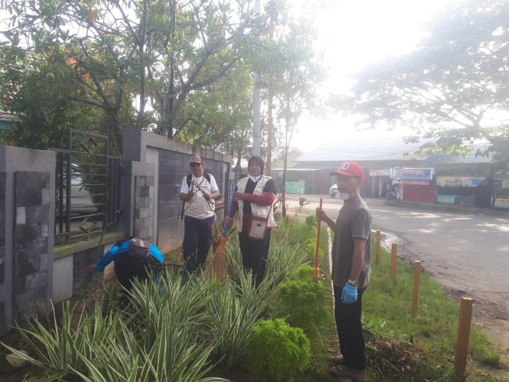 Kerja Bakti Serentak Kelurahan se Kecamatan Sungai Kunjang