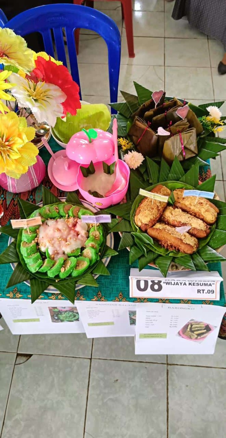 Lomba Kreasi Makanan Olahan Pisang Dasawisma Se-Kelurahan Loa Buah Memeriahkan HUT Kota Samarinda ke-567 Tahun