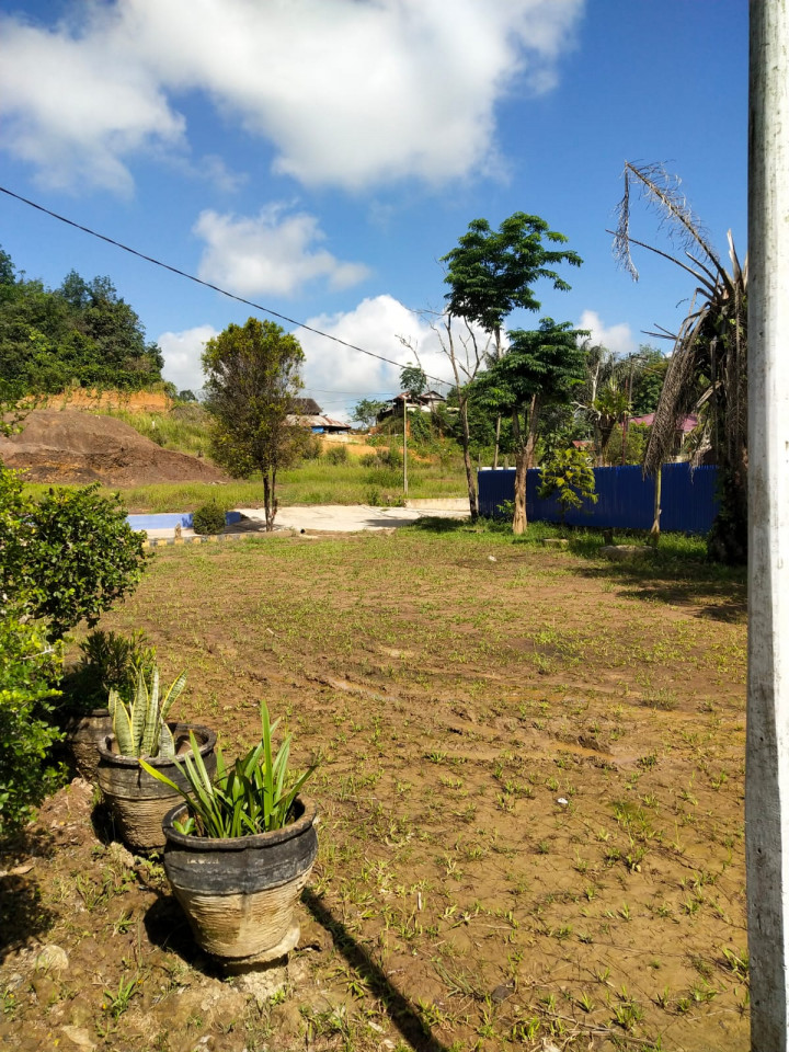 Kunjungan Lurah Lok Bahu dan Kasi Kesra ke SMP 25 dalam wacana sekolah unggulan dan lanjut kunjungan ke Posyandu Matahari di Lingkungan Kelurahan Lok Bahu  Rt. 18, Senin 14 Maret 2022