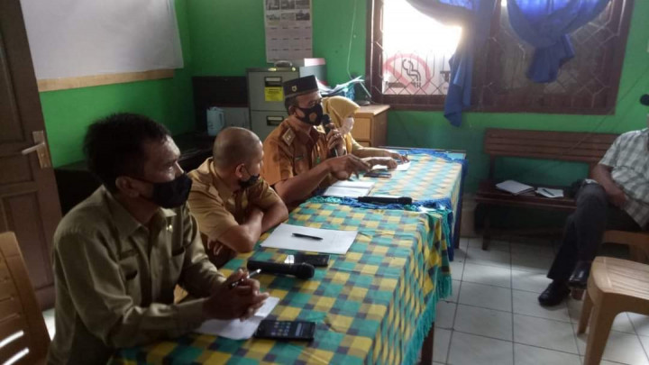 Musrenbang Tingkat RT dilingkungan Kelurahan Lok Bahu,di hadiri Lurah,Kasi Ekobang, Kasi Kesra dan Seklur, Selasa 7 Desember 2021