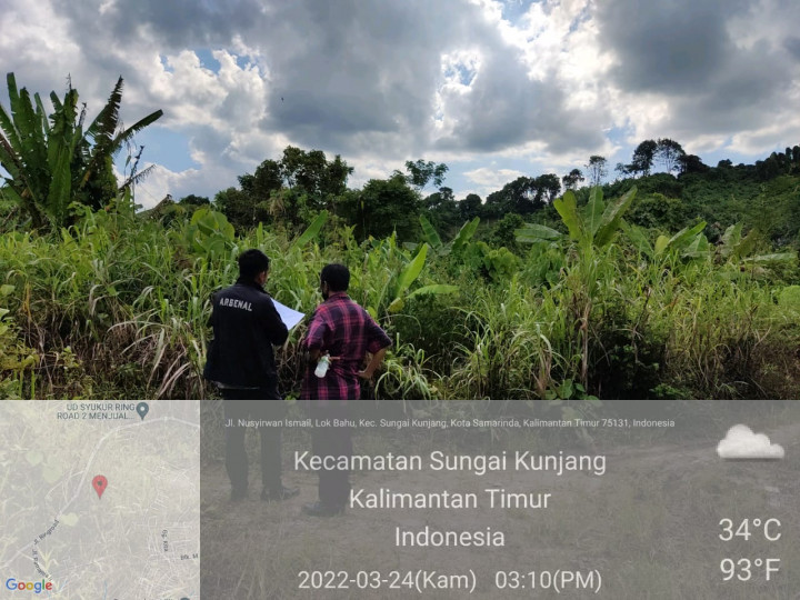 Kegiatan Kasi Pemerintahan Bapak Ifan pahrudi,SE Melakukan pengukuran di Jl. Ring road 1 tanah milik pak Subandi bersama Tim Juru Ukur dari BPN,kamis 24 Maret 2022