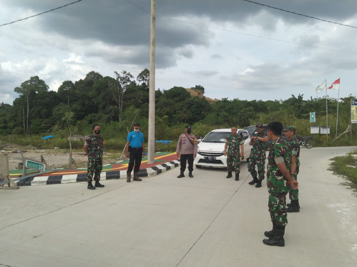 Kunjungan lapangan dalam rangka pemantauan tempat  kawasan Religi untuk deklarasi kampung Pancasila yang di hadiri Lurah,Dandim,Danramil,Babimkamtibmas dan Babinsa ,Jumat 25 Maret 2022