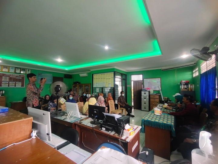 Arahan dan Sosialisasi tentang kewajiban mentaati ketentuan jam kerja bagi Aparatur Sipil Negara
