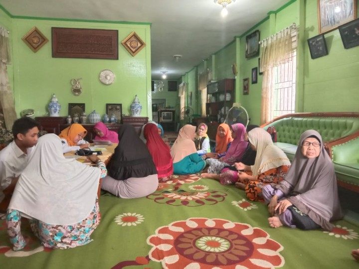 Gerakan Masyarakat Tahu Jamu (Gema Tamu) di Posyandu Lansia Melati dan Mawar