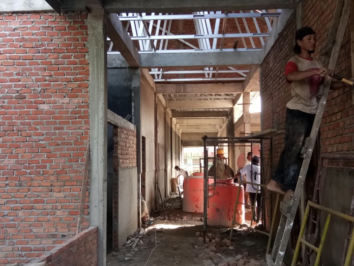 Pembangunan Puskesmas Mangkupalas Progress Fisik 70%   -   Oktober 2019