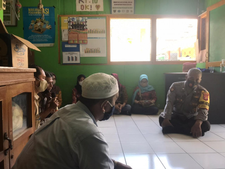 Peresmian Pembukaan Posko Kampung Tangguh Covid 19 (Zona RT 7, 8, 9, 10, 11) Kelurahan Mangkupalas Kecamatan Samarinda Seberang