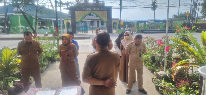 Rutinitas Apel Pagi 2023