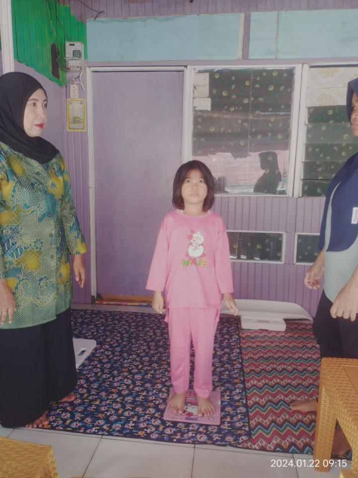 Monitoring kegiatan pelayanan pemeriksaan tumbuh kembang bayi dan balita di posyandu Bandeng di RT.09 (Senin,22 Januari 2024)