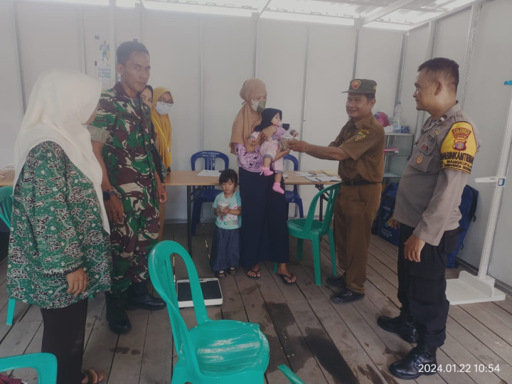 Monitoring kegiatan pelayanan pemeriksaan tumbuh kembang bayi dan balita di posyandu Cakalang di RT 17 (Senin,22 Januari 2024)