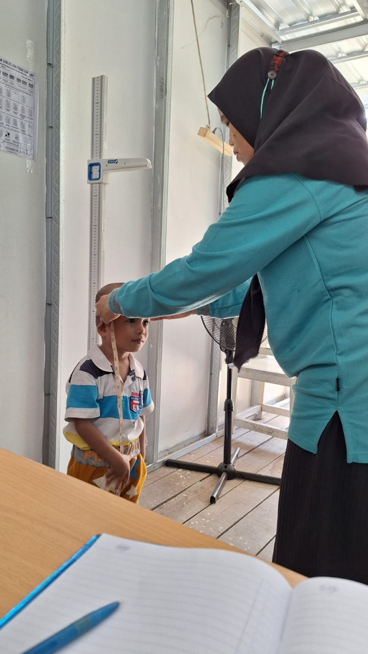 Kegiatan posyandu cakalang (penimbangan bayi balita,pemberian vit A dan obt cacing,PMT) Rabu,22 Februari 2024