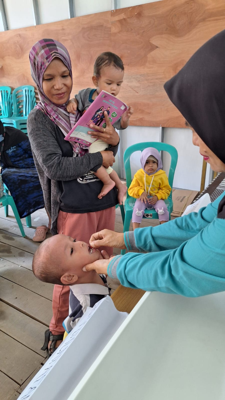 Kegiatan posyandu cakalang (penimbangan bayi balita,pemberian vit A dan obt cacing,PMT) Rabu,22 Februari 2024
