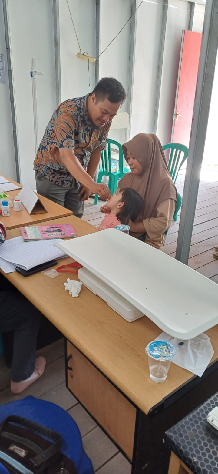 Kegiatan posyandu cakalang (penimbangan bayi balita,pemberian vit A dan obt cacing,PMT) Rabu,22 Februari 2024
