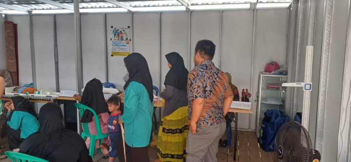 Kegiatan posyandu cakalang (penimbangan bayi balita,pemberian vit A dan obt cacing,PMT) Rabu,22 Februari 2024