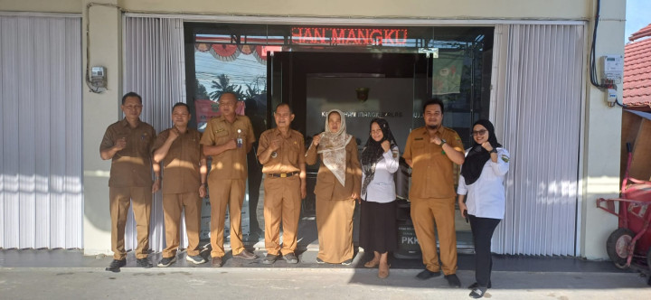 Apel pagi di Lingkungan Kelurahan Mangkupalas (Senin,26 Februari 2024)